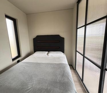 Asuncion Apartamento | The Station Villa Morra