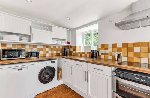 Medbourne Casa | The Stone House - Hot Tub Packages Available