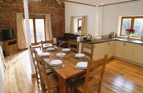 Norwich Casa | The Street Farm Barn