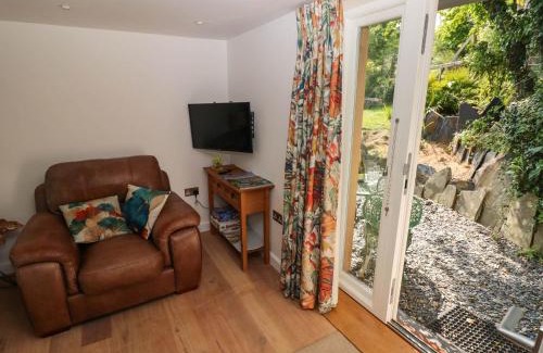 Newport Casa | The Studio at Dan y Garn