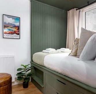 Tillicoultry Apartamento | The Stylish 3-Bedroom Maisonette Retreat