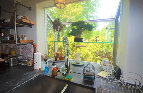 Caroline Cabina | The Suite Roost on Scottland Yard Farm