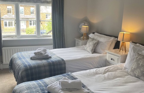 Hook Norton Hotel | The Sun Inn