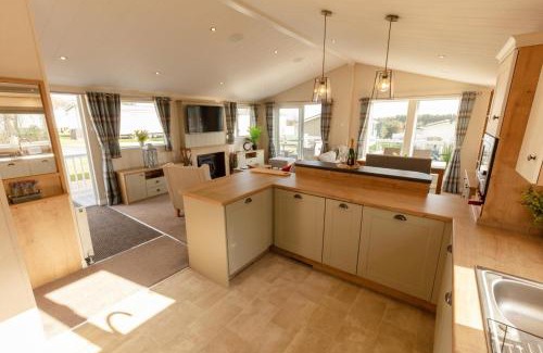 Swarland Casa | The Suncatcher