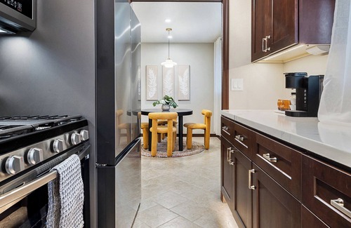 South Richland Casa | The Sunlit Vista, 2BR Home in Richland w/ Fenced Backyard