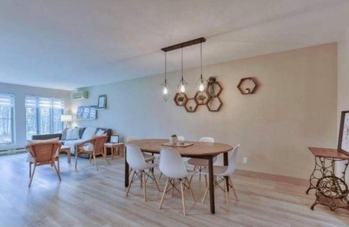 Mont-Tremblant Casa | The Sunny half croissant