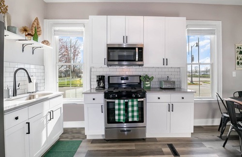 Michigan City Apartamento | The Sunshine House: Wild Woodlands Unit!