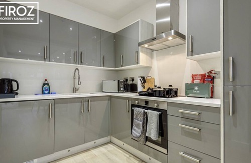 Rushmoor District Apartamento | De Lujo-Apartamento-Baño Privado