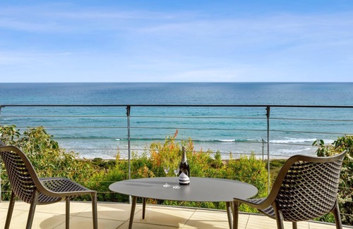 Eastern View Casa | The Surf Spot - Absolute beach front