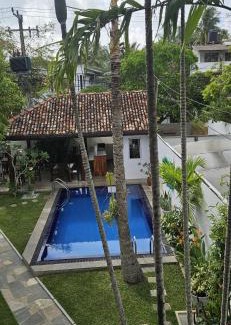 Thiranagama Cama Y Desayuno | The Surf Villa