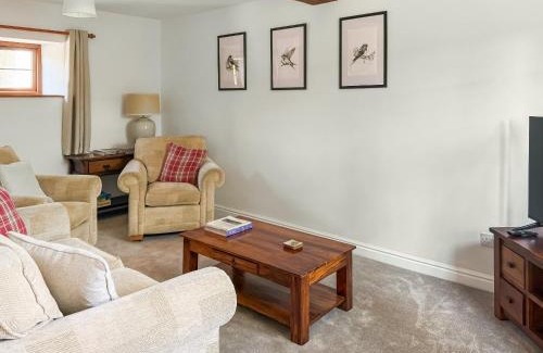 Ilton Casa | The Swallows - Uk50177