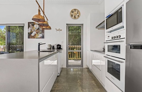 Waipahihi Casa | The Sweet Spot Taupo