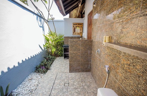 Mushroom Bay Complejo | The Tanis Beach Resort Nusa Lembongan