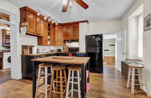 Tylersport Casa | The Telford House