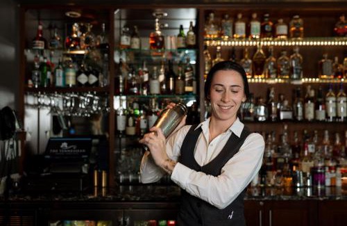 Downtown Knoxville Hotel | The TENNESSEAN Hotel