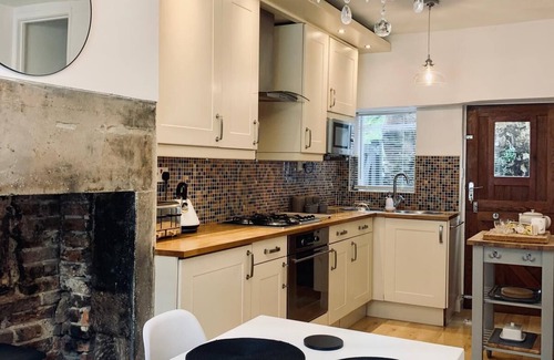 Wirksworth Cabaña | THE TENTH HOUSE 1750 Wirksworth Peak District Georgian Cottage Derbyshire Luxury