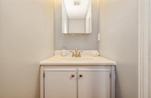 Terry Sanford Apartamento | The Terry Sanford Guest House Apt C