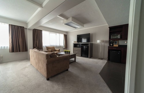 City Centre Hotel | The Thompson Hotel