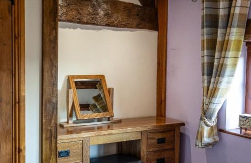 Sedgeberrow Casa | The Threshing Barn - Stunning 5 Bedroom Retreat!