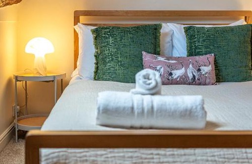 Sedgeberrow Casa | The Threshing Barn - Stunning 5 Bedroom Retreat!