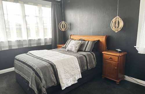 Tirau Casa | The Tirau Cottage - Waikato