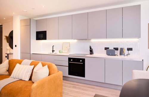 Tottenham Green Apartamento | The Tottenham Classic - 2BDR Flat with Balcony
