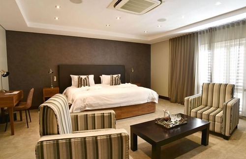 Bloemfontein Hotel | The Tredenham Boutique Hotel