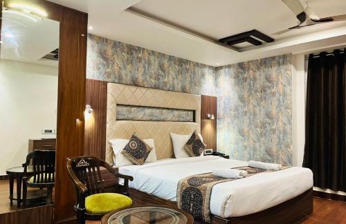 Kakarmatha Hotel | THE TRIUMPH HOTEL Banaras Station