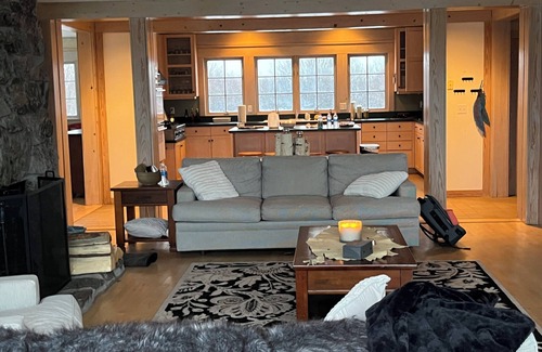 Divide Casa | The Trout House, on the Big Hole River.