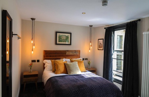 Exeter Hotel | The Turks Head