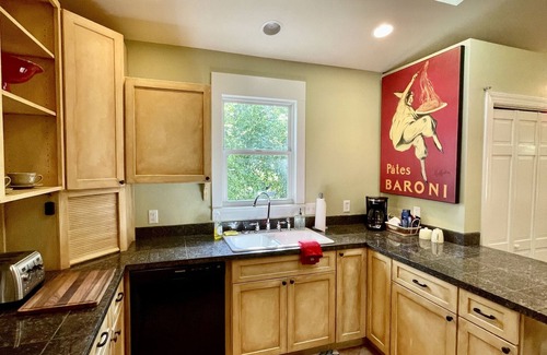 The Old Commons Apartamento | The Tuscan Suite , at Magnolia Court