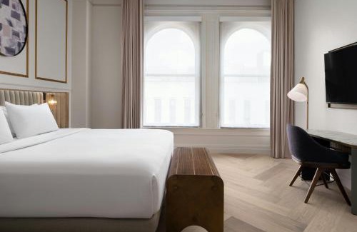 Downtown Nashville Hotel | The Union Station Nashville Yards, Autograph Collection