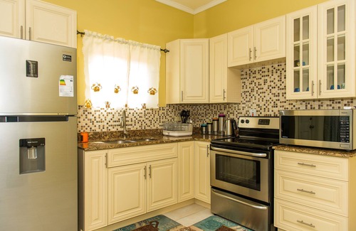 Beverly Hills Apartamento | The US Embassy Luxury Apartment