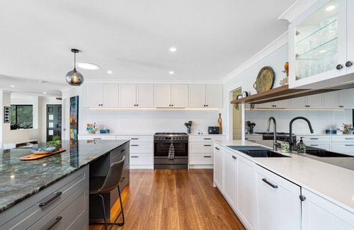 Gold Coast Casa | The Valley Hideaway Luxury Retreat