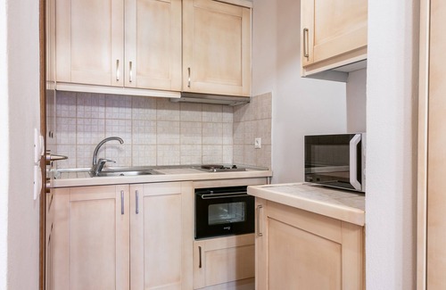 Varos Hotel | The Varos Residences Hotel