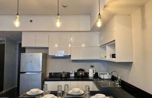 Pinagsama Apartamento | The Venice Luxury Residences-Rare Units