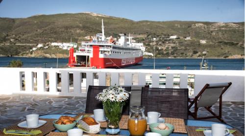 Gavrio Casa | The Veranda of Gavrion-Exclusive, Centrally located with Seaview