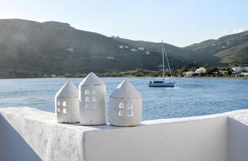 Gavrio Casa | The Veranda of Gavrion-Exclusive, Centrally located with Seaview