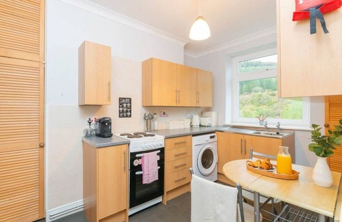 Port Talbot Apartamento | Richards Terrace 1 Bedroom Modern Apartment, capacidad para 3, a 1 milla de Cardiff Centr