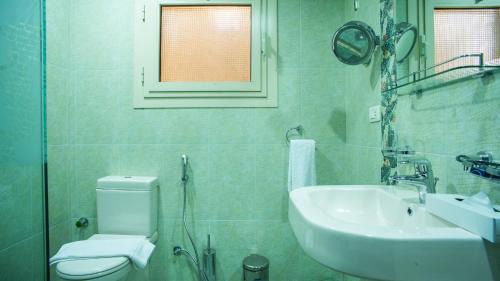 New Cairo Hotel | The Villa 604 Powered by look