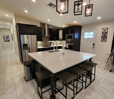College Park Casa | The Villa Orlando@College Park. Sleeps16