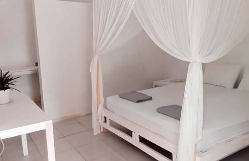 Rua Casa | THE VILLAGE INN Rua Beach