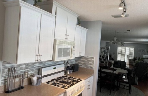 Belle Aire Villa | The Villages Fl. Villa Courtyard “Relax Villa" Rest, Fun, Golf, 100 Rec.centers.