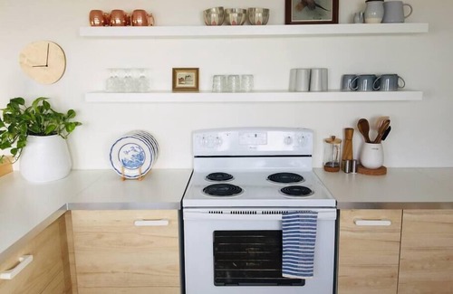 Wellington Cabaña | Rural-Moderno-Baño Privado-Vista al Lago