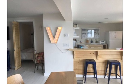 Wellington Cabaña | Rural-Moderno-Baño Privado-Vista al Lago