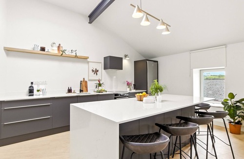 Clifden Chalet De Esquí | The Warehouse, Clifden Modern and elegant