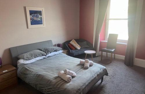 Tarbert Casa | The waterfront