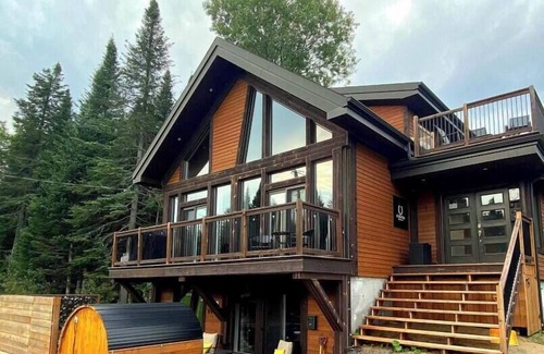 Shannon Chalet De Esquí | The Western Spa Sauna Bar & Billiards