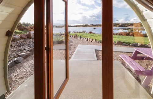 Burtonport Cabaña | The Wheelhouse Pod No. 9