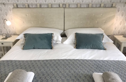 Little Brickhill Cama Y Desayuno | The White House B&B